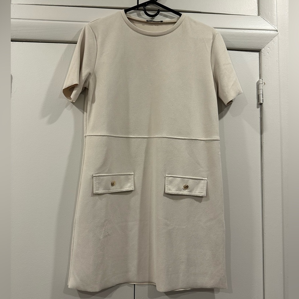 Zara Cream Sheath Mini Dress Short Sleeve Crew Neck